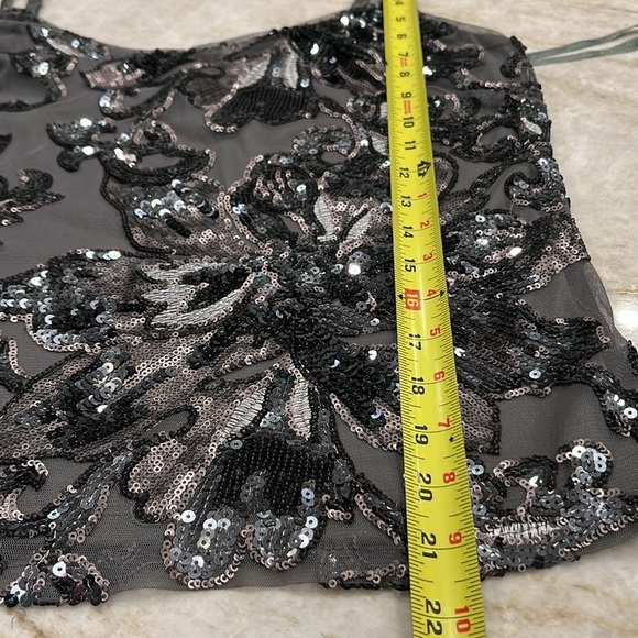 White House Black Market | Sequin Flower Cami |‎ Grey | Small - Picture 9 of 15